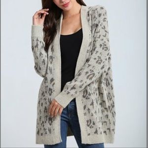 NEW•2X•Creme De La Creme Couture Chic Animal Print Sweater Coat